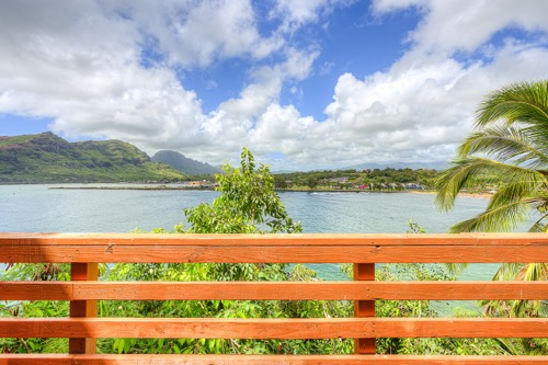 View over Kalapaki bay and Nawiliwili harbor